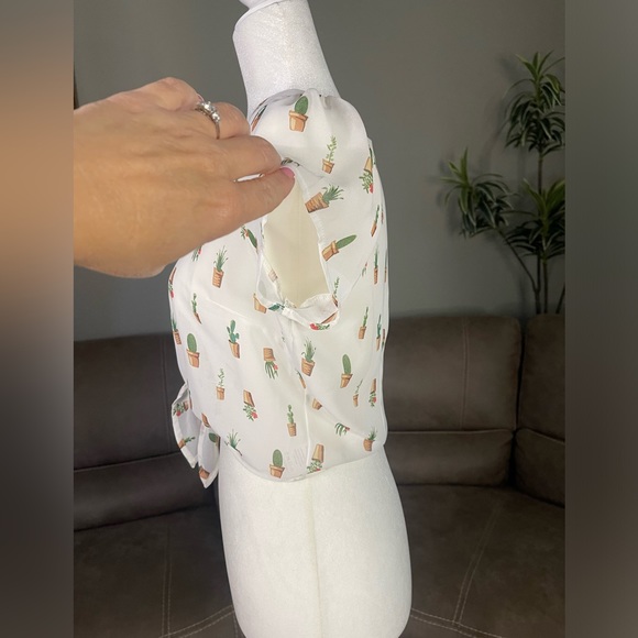 NWT Forever 21 Sheer Desert Cactus Print Crop Top Sz M Chic Fem Boho Country - Picture 12 of 14